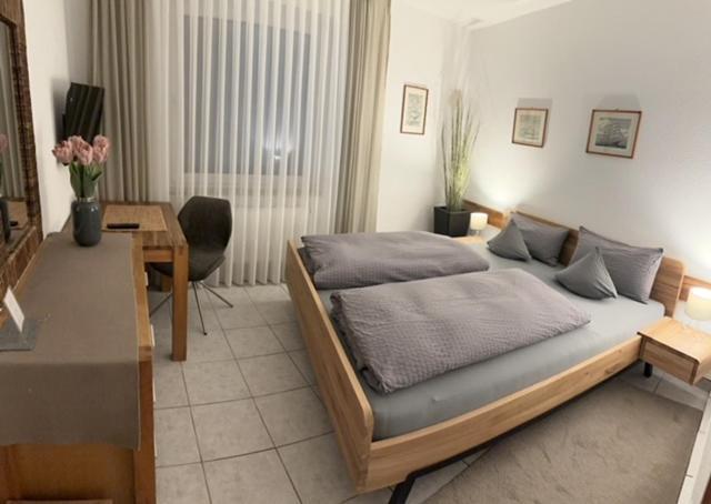 Hotel Zum Schiffchen Брюген Екстериор снимка